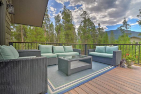 Luxurious Grand Lake Vacation Rental with Hot Tub!